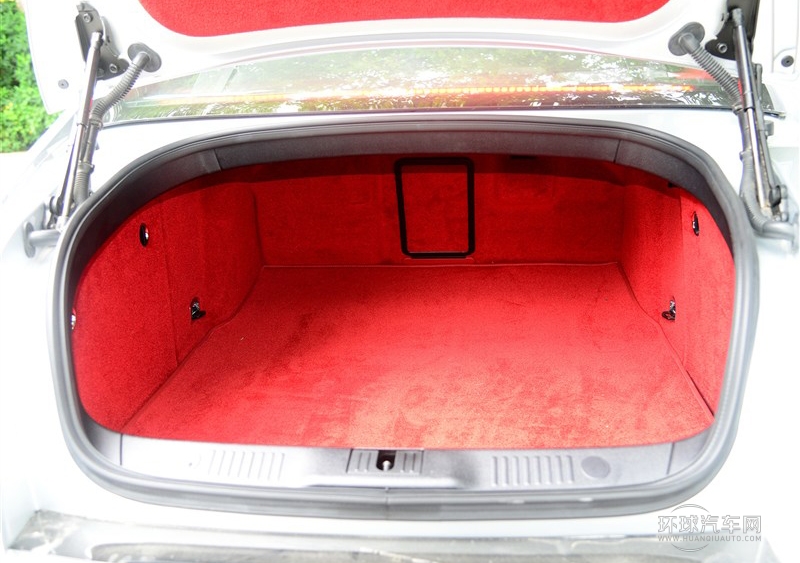 2013款 6.0T W12 豪華版