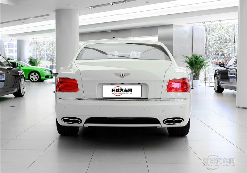 2014款 4.0T V8 標準版