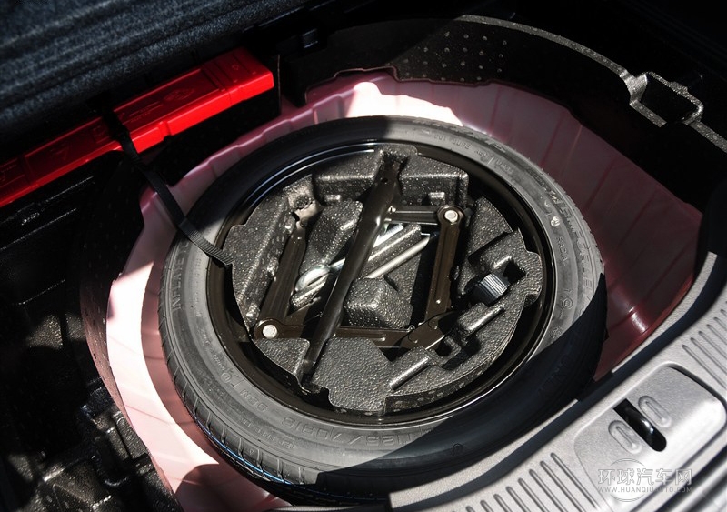 2014款 1.4T 自動(dòng)兩驅(qū)舒適型