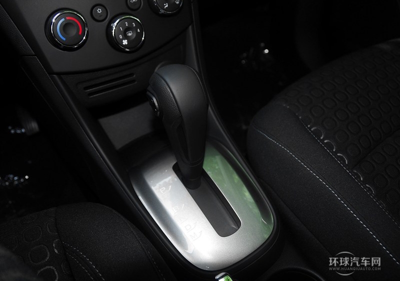 2014款 1.4T 自動(dòng)兩驅(qū)舒適型