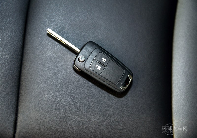 2014款 1.4T 自動(dòng)四驅(qū)旗艦型