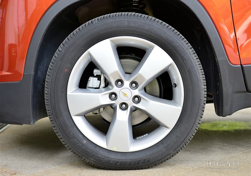 2014款 1.4T 自動(dòng)四驅(qū)旗艦型