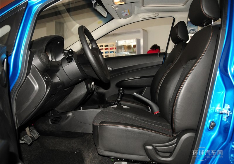 2013款 三廂 1.4L 手動優逸幸福版