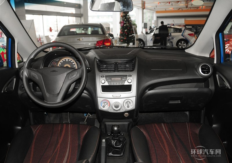 2013款 三廂 1.4L 手動優逸幸福版