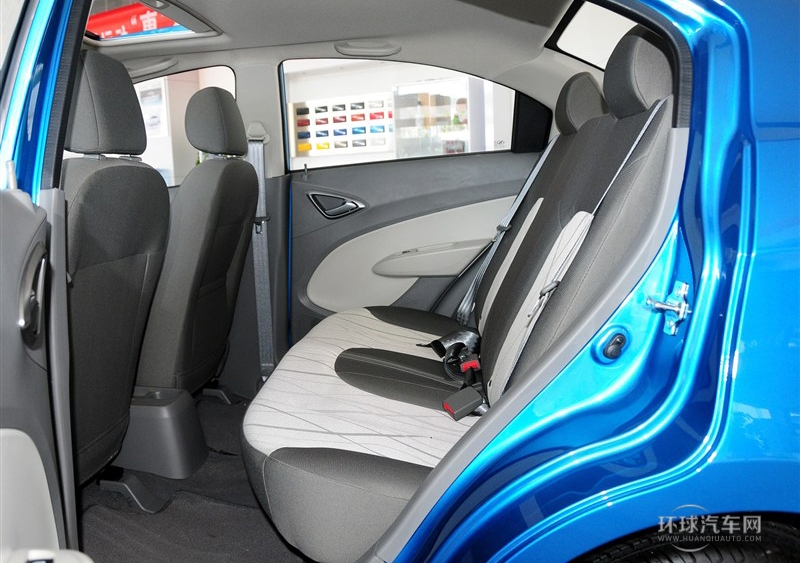 2013款 三廂 1.4L 手動優(yōu)逸版