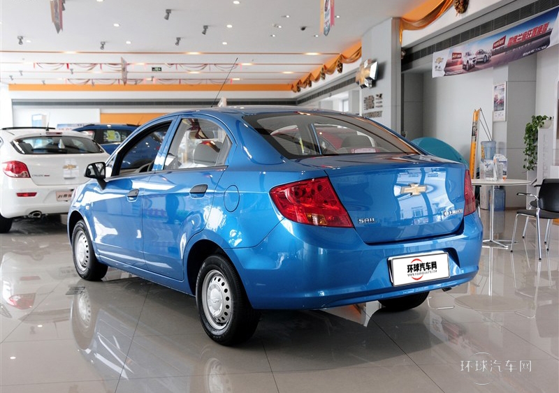 2013款 三廂 1.4L 手動(dòng)理想版