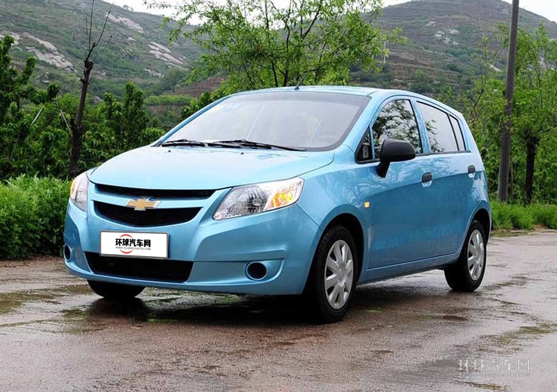 2013款 兩廂 1.4L EMT優逸版