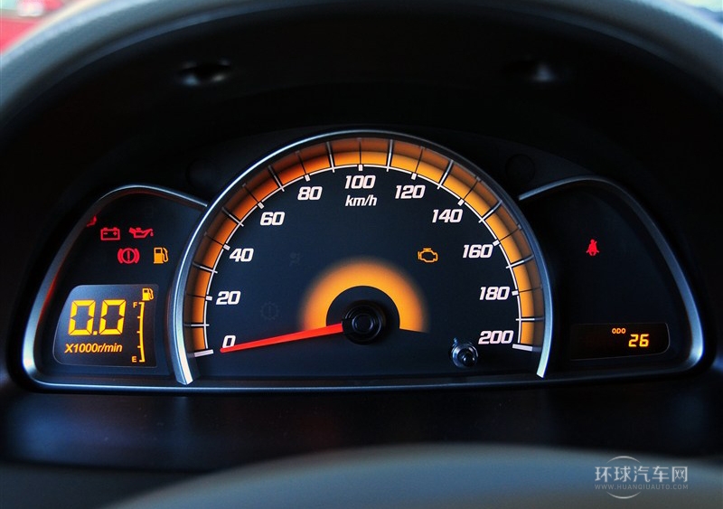 2013款 三廂 1.2L 手動理想版