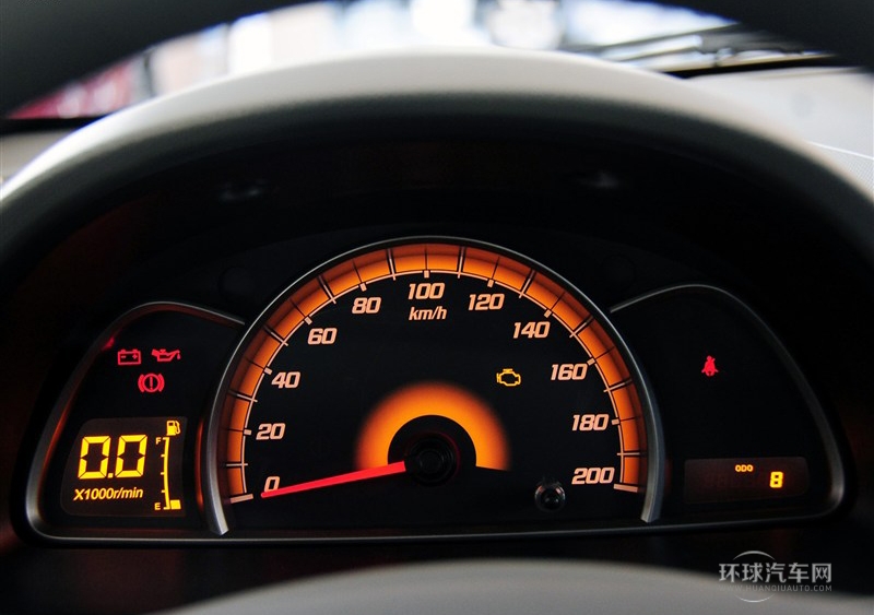 2013款 三廂 1.2L 手動時尚版