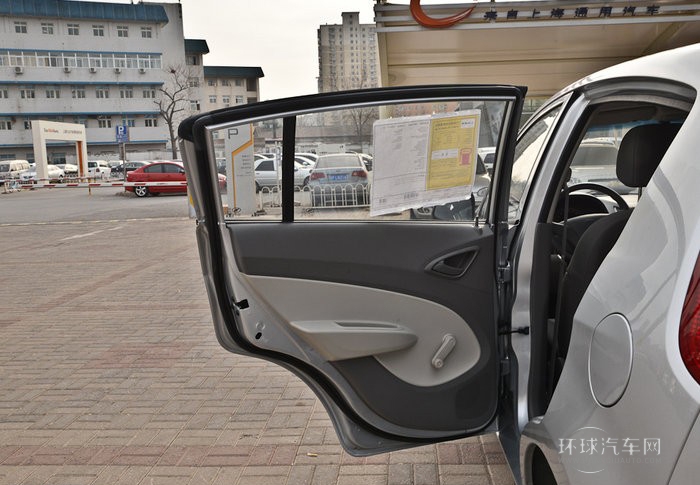 2013款 兩廂 1.2L 手動溫馨版