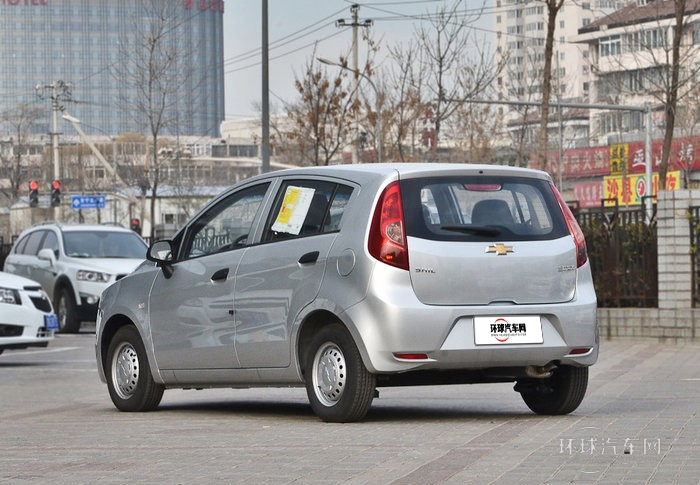 2013款 兩廂 1.2L 手動(dòng)溫馨版