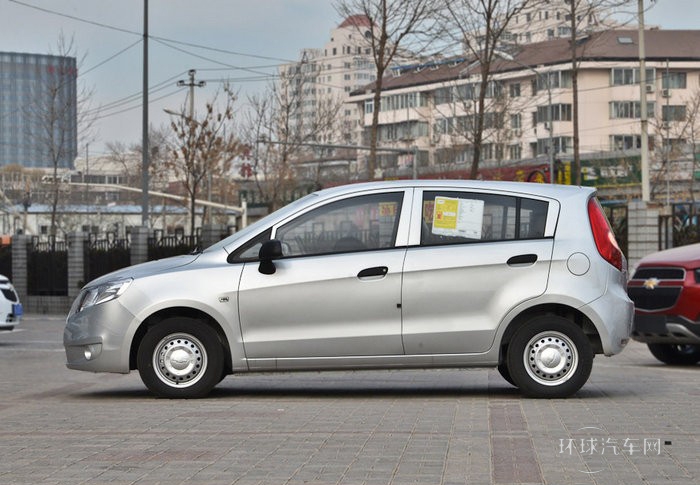 2013款 兩廂 1.2L 手動(dòng)溫馨版