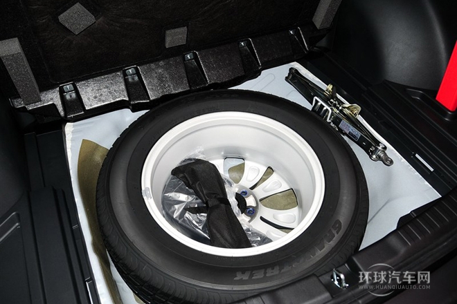 2013款 2.4L 兩驅豪華版