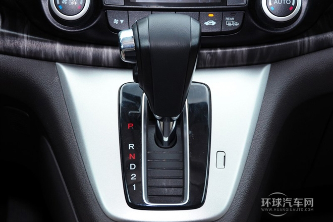 2012款 2.4L 四驅尊貴導航版