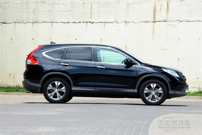 2012款 2.4L 四驅尊貴導航版