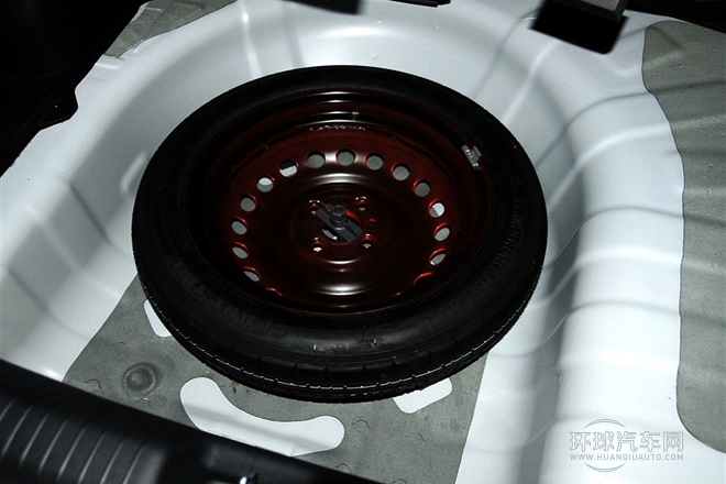 2012款 三廂 1.4L MT GLS紀(jì)念版