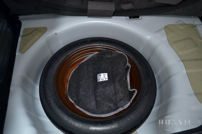 2012款 兩廂 1.4L AT 炫酷紀(jì)念版