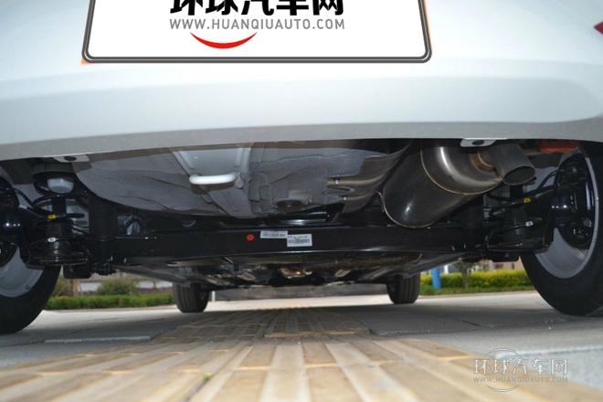 2012款 兩廂 1.4L AT 炫酷紀(jì)念版