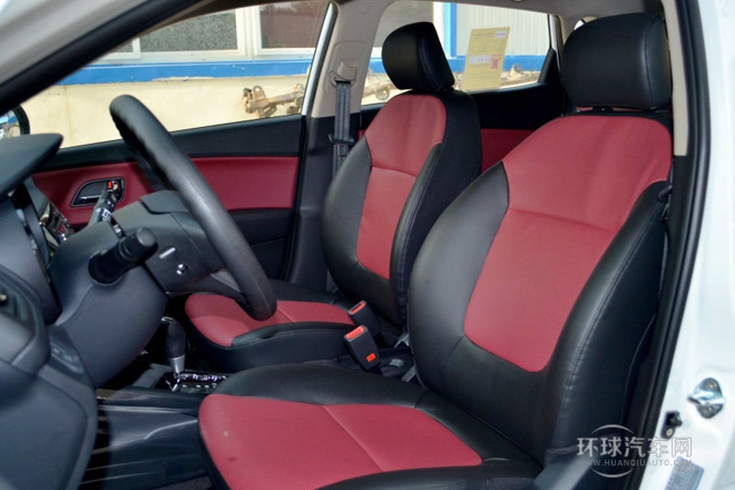 2012款 兩廂 1.4L AT 炫酷紀念版