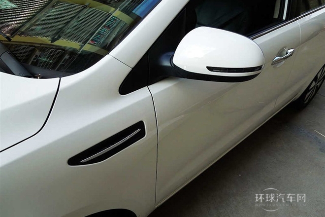 2012款 三廂 1.6L AT Premium ECO