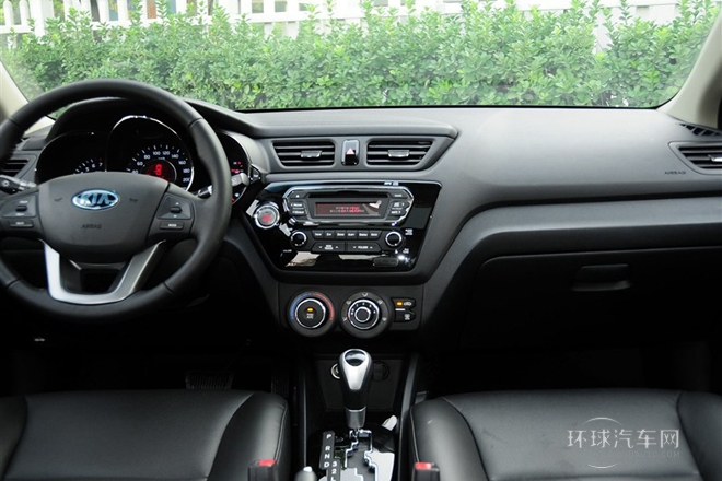 2012款 三廂 1.6L AT Premium紀念版