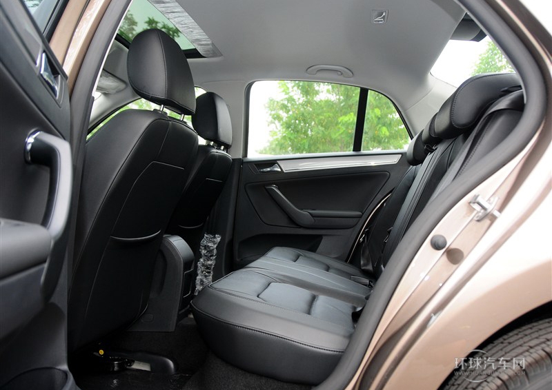 2014款 1.4TSI 手動舒適型