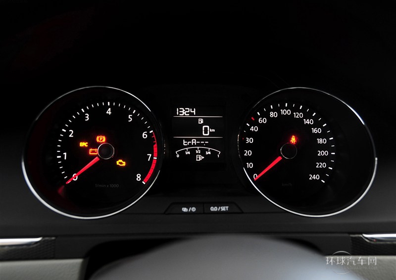 2014款 1.6L 手動時尚型