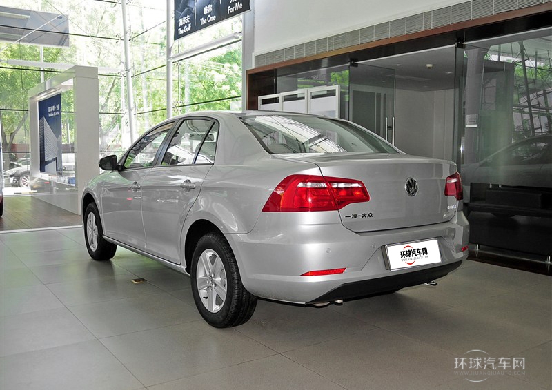 2014款 1.6L 手動時(shí)尚型