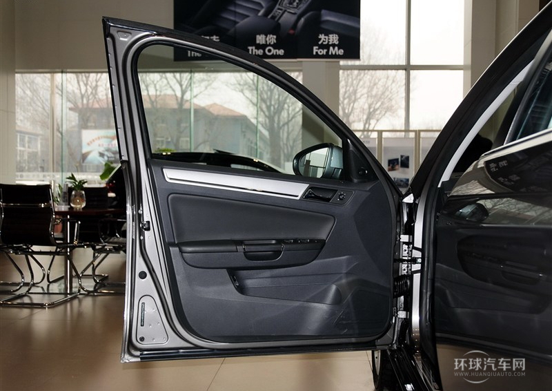 2014款 1.6L 手動(dòng)舒適型