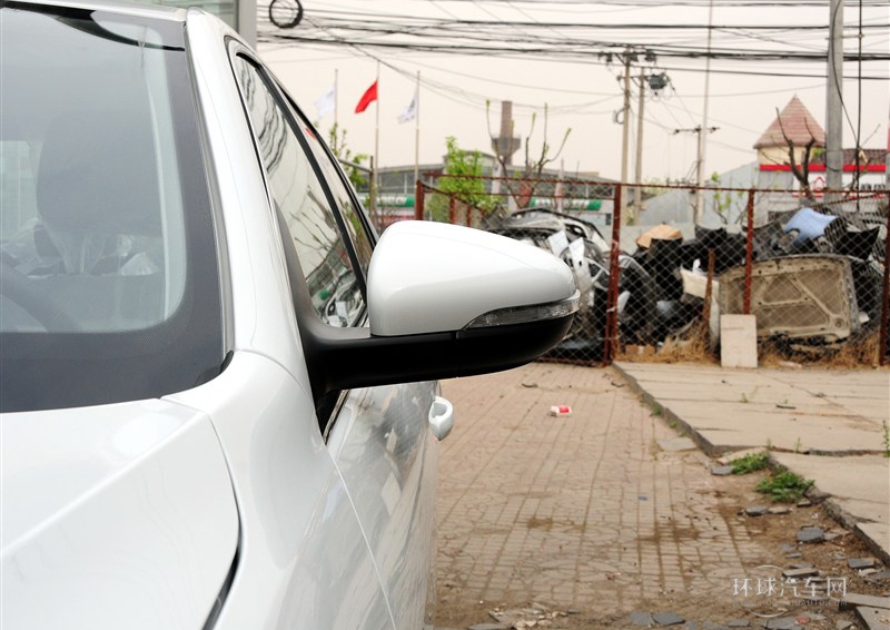 2014款 1.6L 自動豪華型