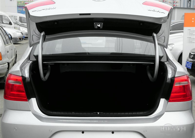 2014款 1.6L 自動(dòng)時(shí)尚型