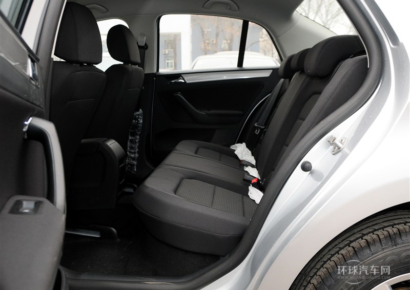 2014款 1.6L 自動時尚型