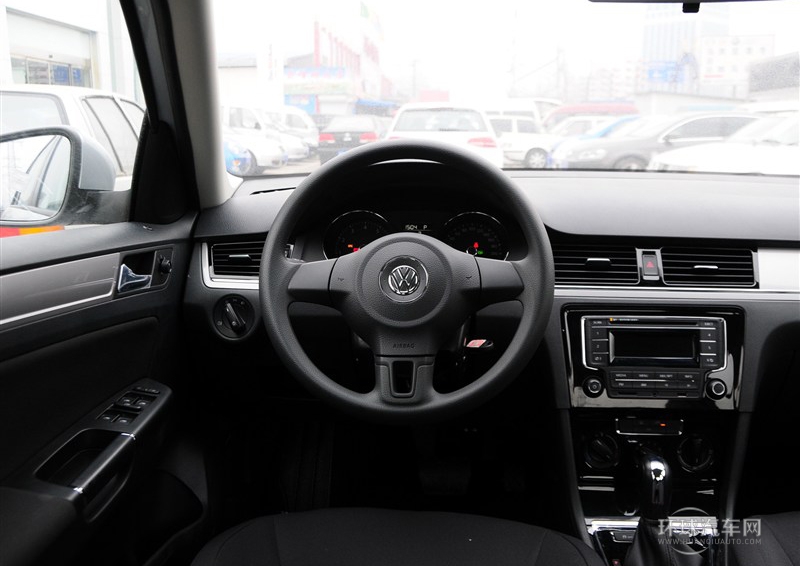 2014款 1.6L 自動時尚型