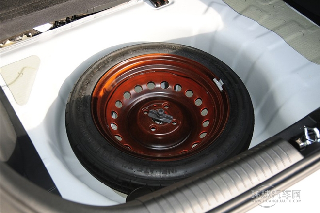 2012款 兩廂 1.6L AT Premium紀念版