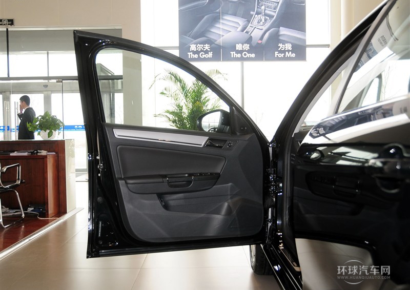 2014款 1.6L 自動(dòng)舒適型