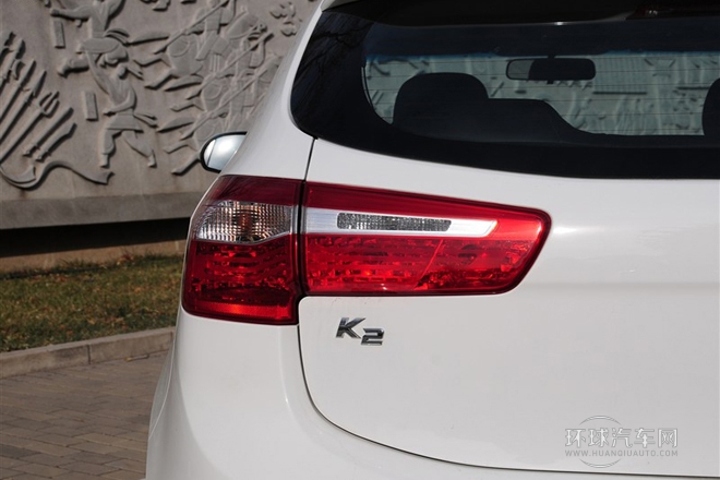 2012款 兩廂 1.6L AT Premium紀念版