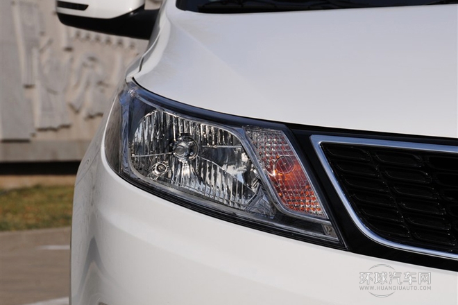 2012款 兩廂 1.6L AT Premium紀念版