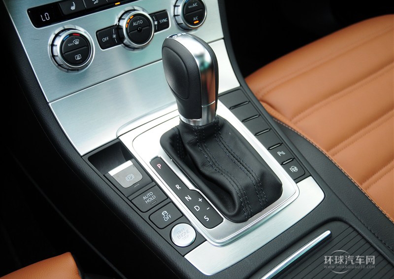 2013款 1.8TSI 豪華型