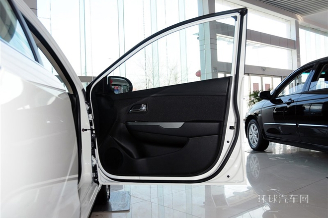 2012款 三廂 1.4L MT TOP紀念版