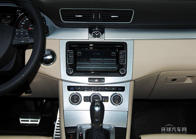 2013款 1.8TSI 尊貴型