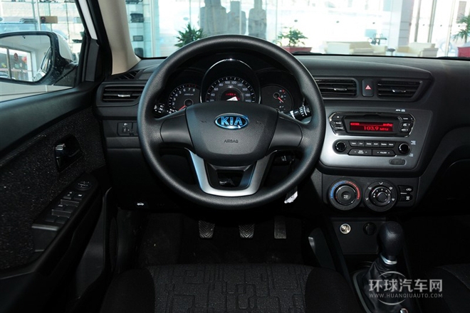 2012款 三廂 1.4L MT TOP紀念版