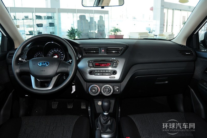 2012款 三廂 1.4L MT TOP紀(jì)念版