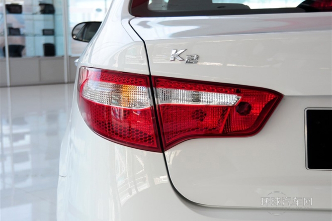 2012款 三廂 1.4L MT TOP紀念版