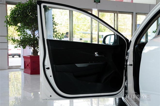 2012款 三廂 1.4L AT GLS紀念版