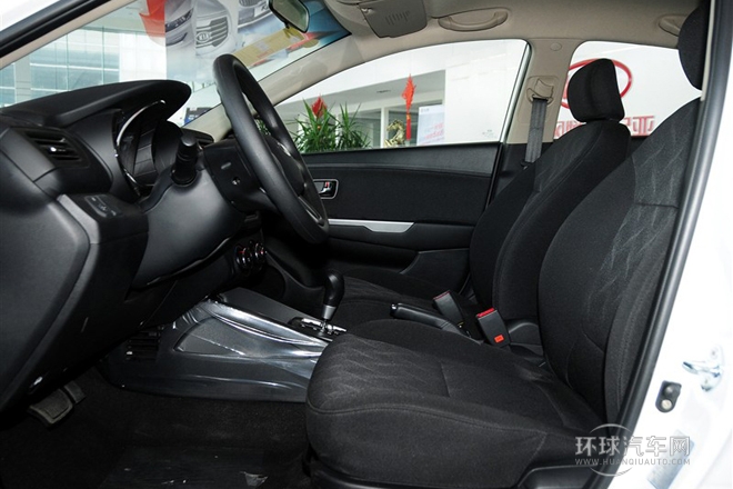 2012款 三廂 1.4L AT GLS紀(jì)念版