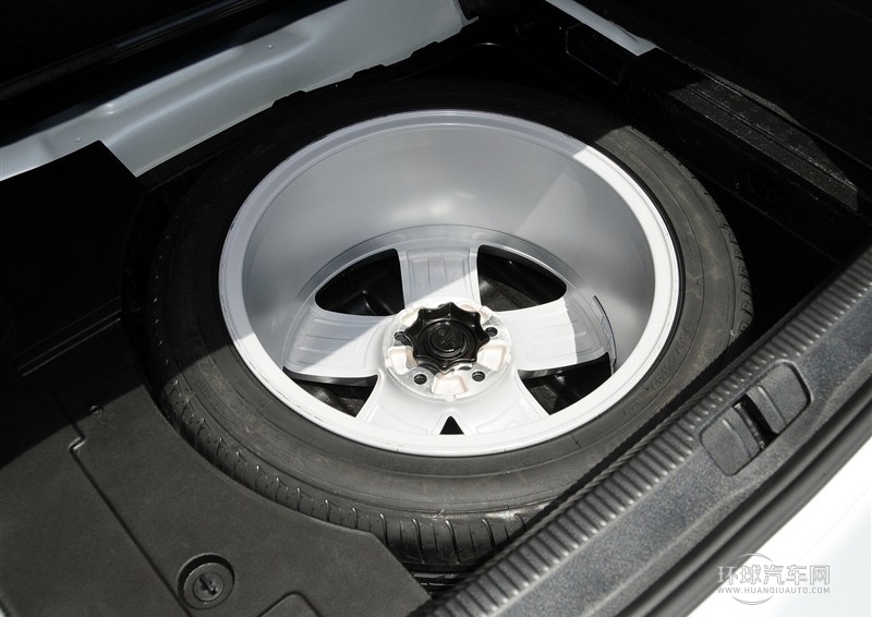 2013款 2.0TSI 尊貴型