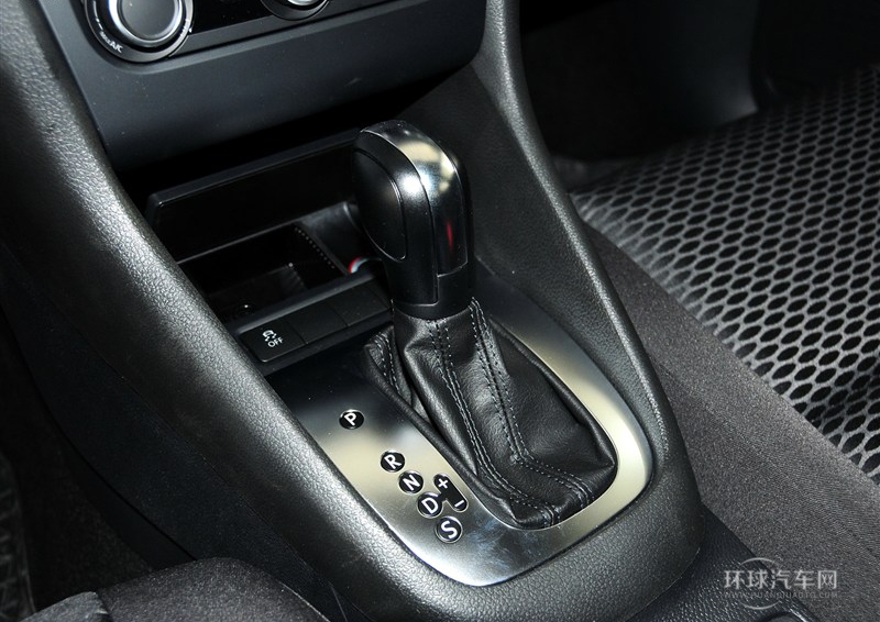 2012款 1.6 自動時尚型