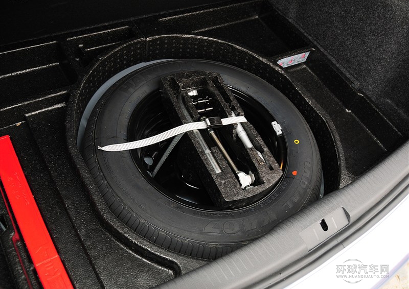 2012款 1.6 自動舒適型