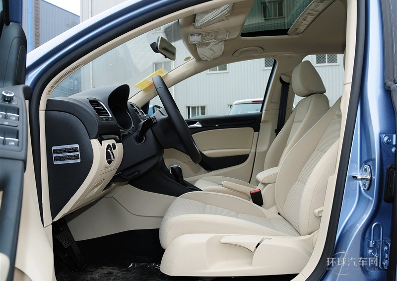 2012款 1.6 自動舒適型