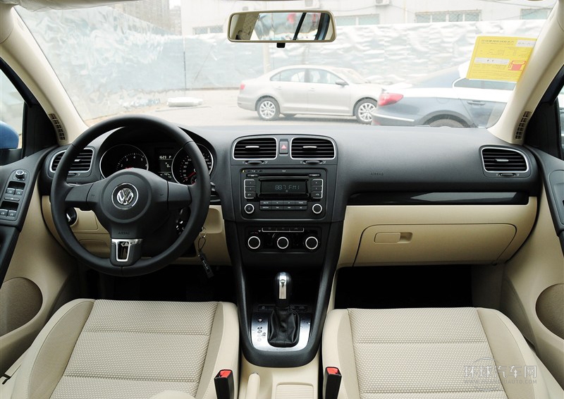 2012款 1.6 自動舒適型